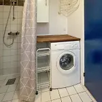 Front In With Sauna