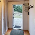Front In With Sauna *