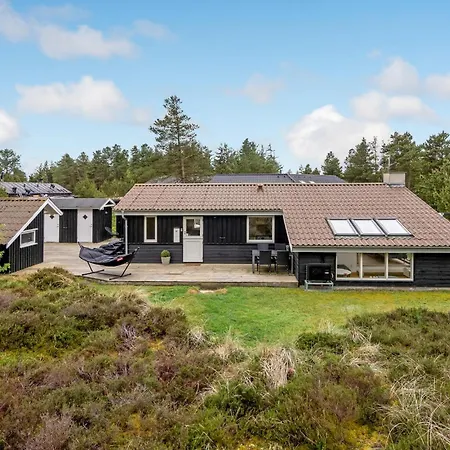 Awesome In With Sauna Holiday home *