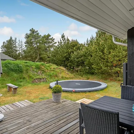 Holiday home Awesome In With Sauna