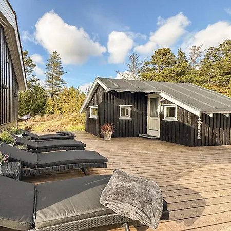 Front In With Sauna * Blåvand